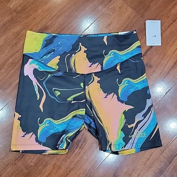 NWT plus size Nike dri-fit bike shorts